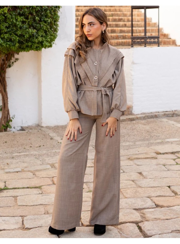 Pantalon évasé en beige