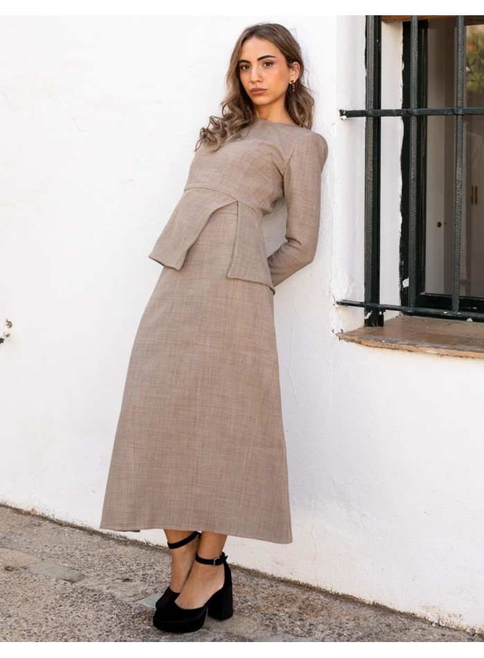 Jupe midi évasée en beige