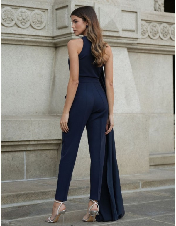 Navy blue high-waist pants with side pockets and...