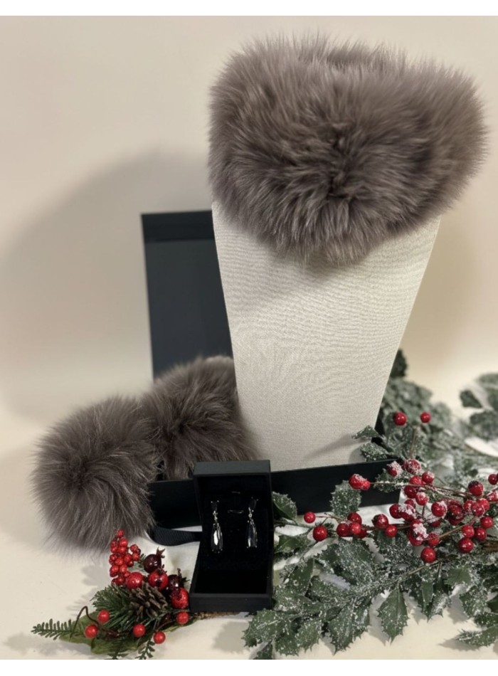 Boîte cadeau 05. Collier et manchettes +...