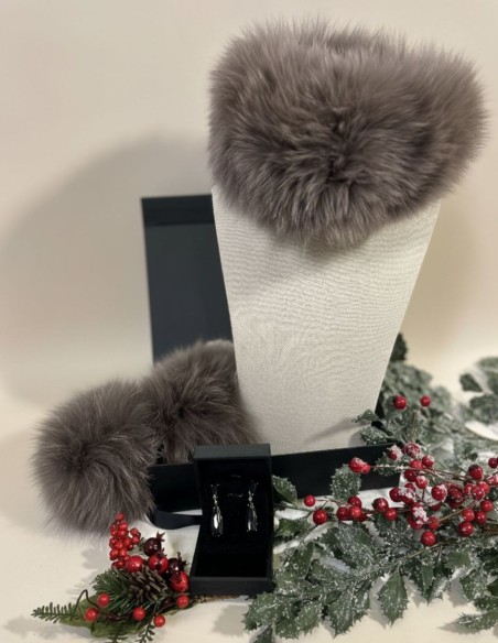 Boîte cadeau 05. Collier et manchettes + boucles d'oreilles