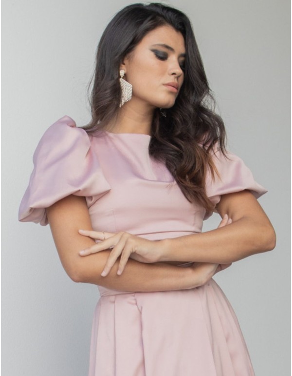 Crop top with round neckline and invisible closure