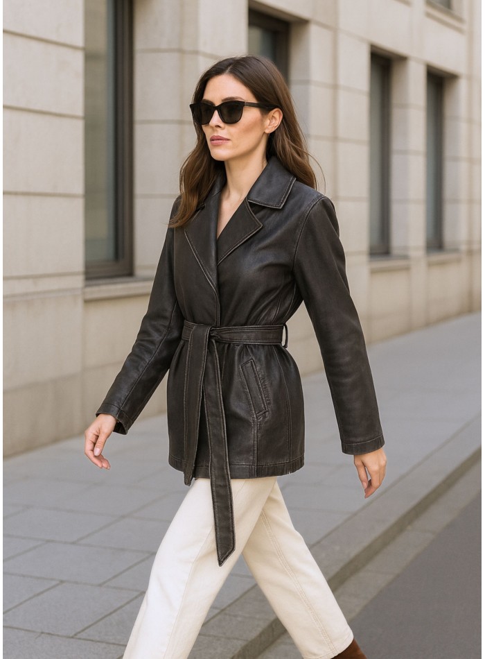 Blazer gris de efecto piel con cuello de solapas