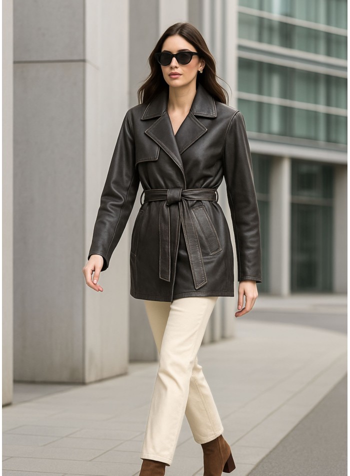 Blazer gris en cuir avec col à revers