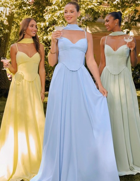 Robe de soirée longue avec corsage et jupe ample