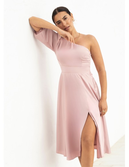 Robe midi rose à encolure asymétrique