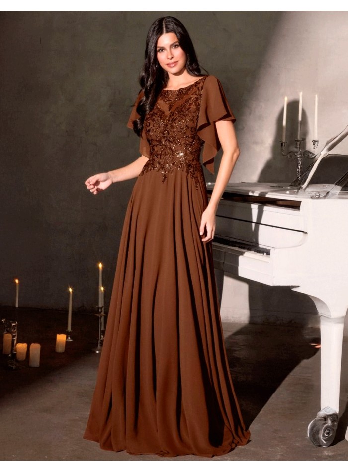 Vestido de fiesta largo con cuerpo de pedrería y manga en cascada en color marron
