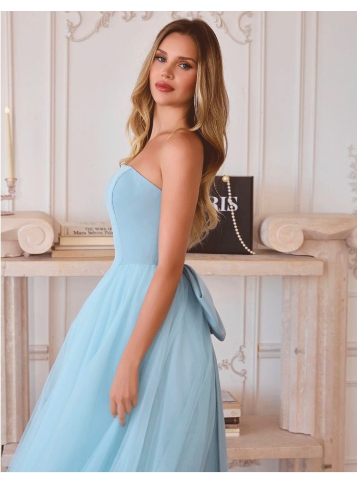 Long strapless guest dress with tulle skirt and...