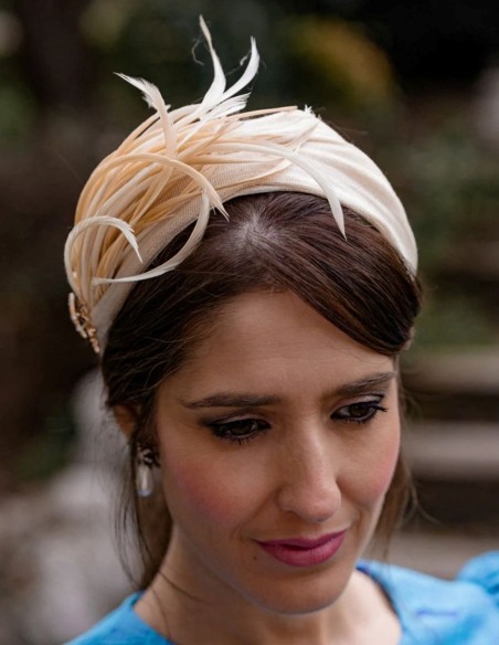 Raw sinamay silk guest headband with feathers