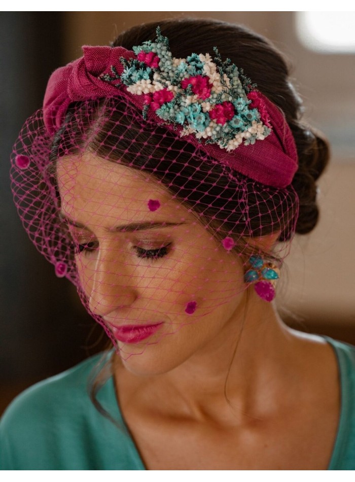 Bandeau d'invité en sinamay de soie avec nœud...