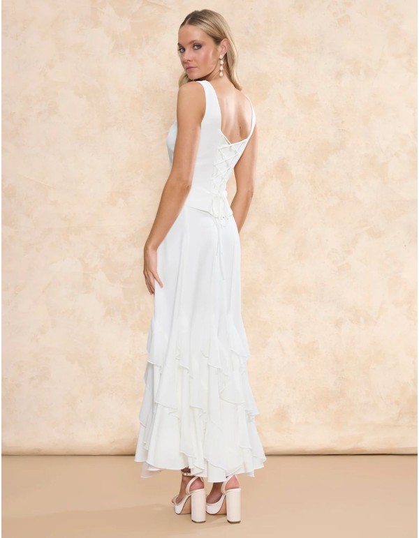 Bridal top with square neckline and vertical stitching 2