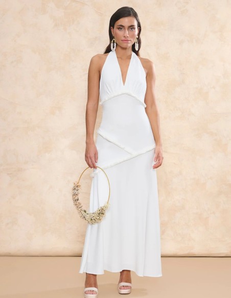Long wedding dress with knot at the neck and piping