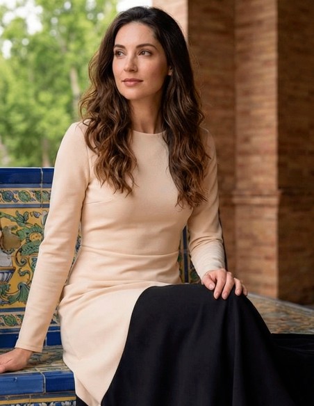 Bicolor beige and black midi dress with ruffle hemline