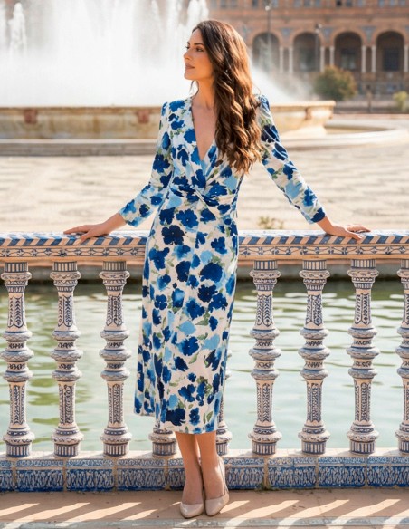 Robe imprimée en stretch avec fleurs bleu marine et bleu ciel