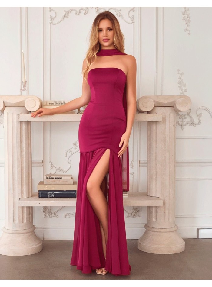 Longue robe de soirée à bretelles couleur...