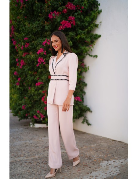 Two-piece set with lacing belt and embroidery decoration