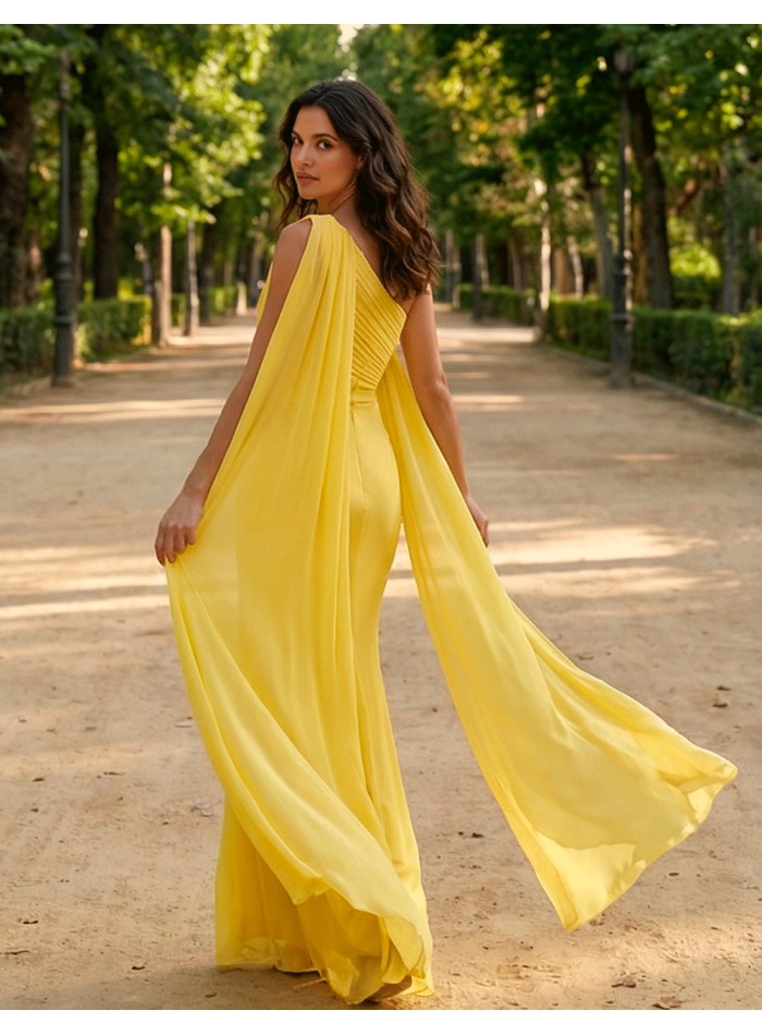Pastel yellow long gauze Grecian style gown in...