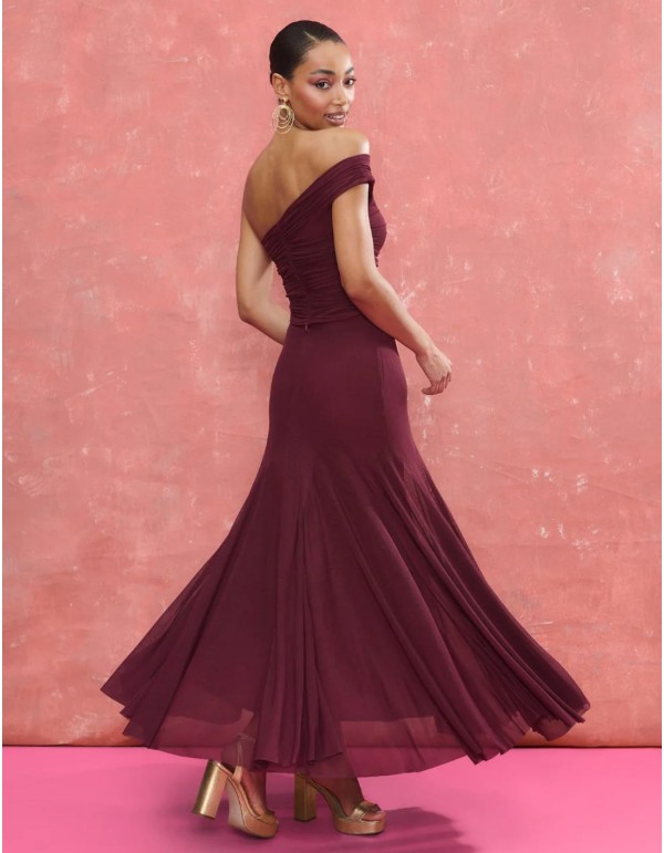 Falda midi color berenjena con corte godets 2