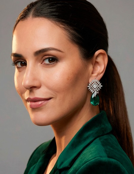 Boucles d'oreilles artisanales vert émeraude avec cristaux naturels et pierres semi-précieuses