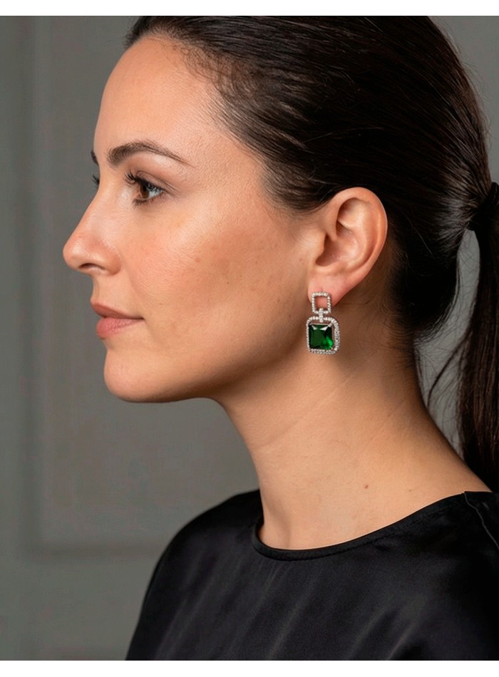 Boucles d'oreilles vert émeraude avec cristaux...