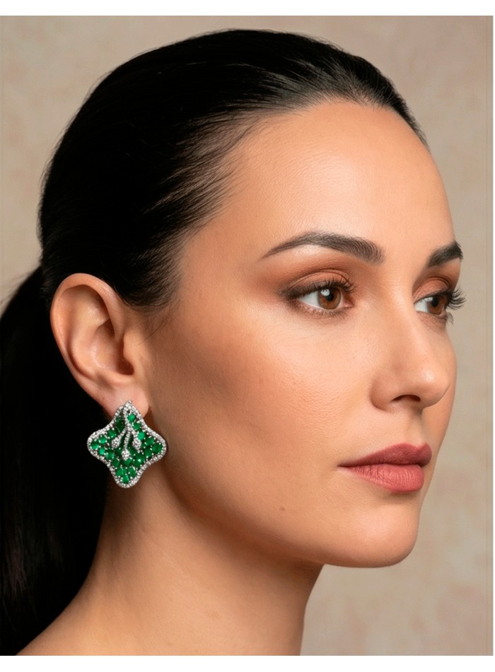 Boucles d'oreilles Fleur de Lotus avec pierres...