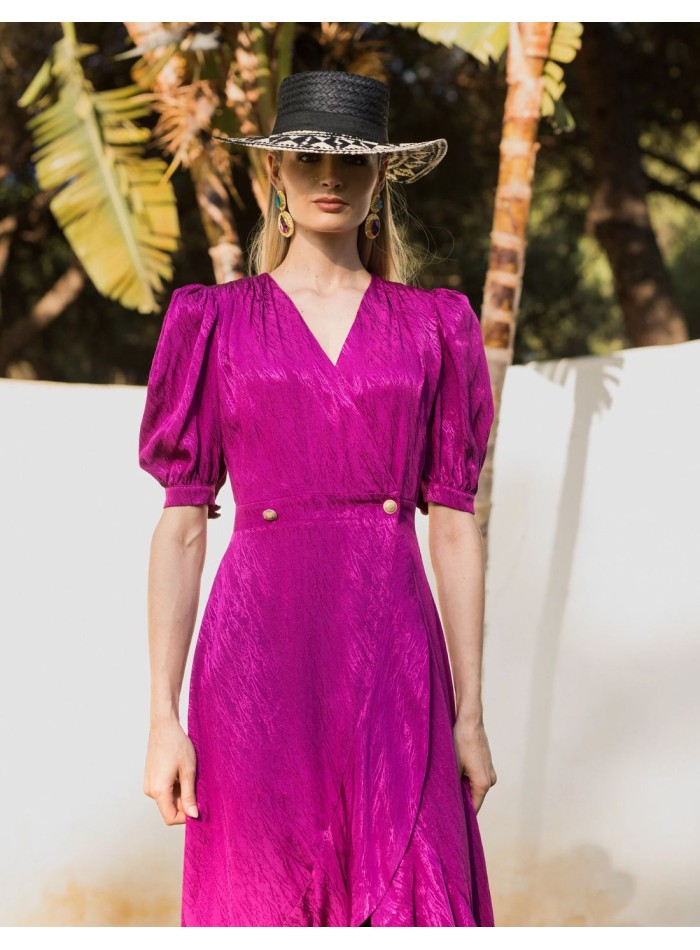 Midi dress with puffed sleeves and flowing drape