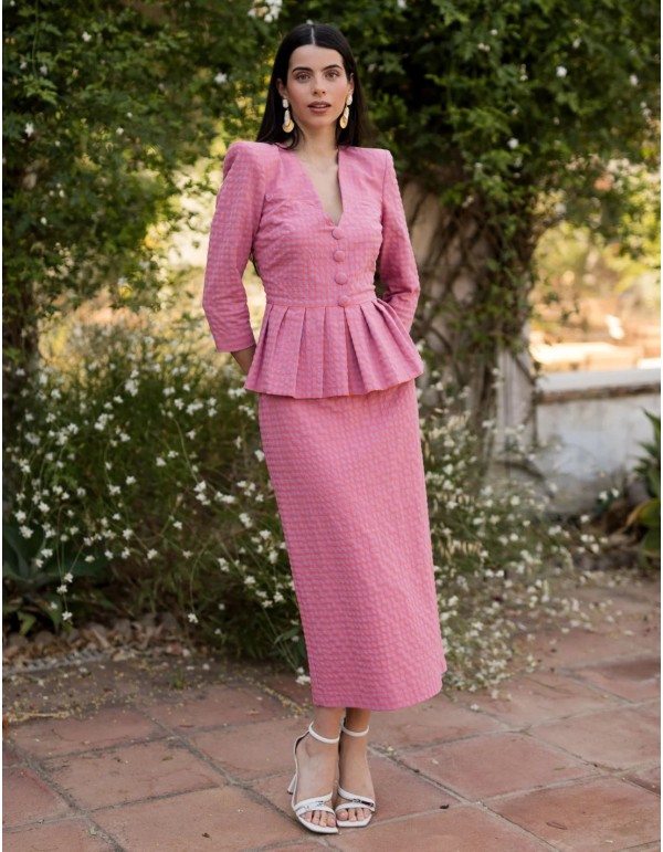 Pink vichy two-piece set with marked shoulder pads