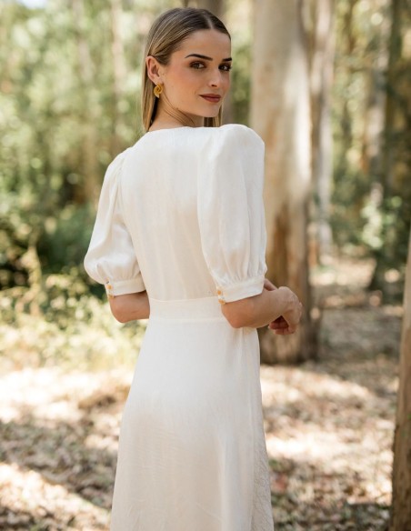 Robe midi pour la maman de la communion avec décolleté en V et boutons dorés