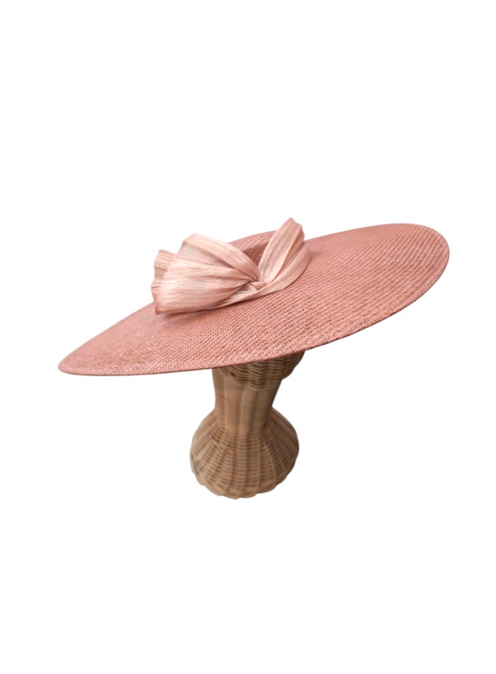 Invitée classique pamela avec nœud sinamay en...