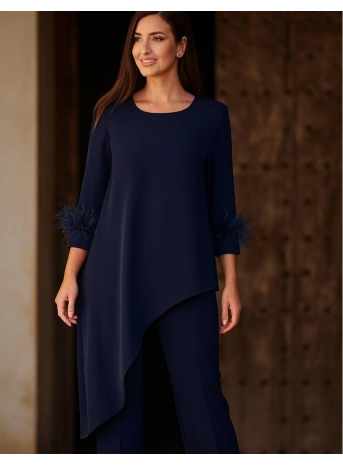 Conjunto de dos piezas para invitada en color azul marino