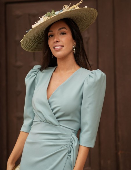 Midi dress with straight cut and draped at the waist