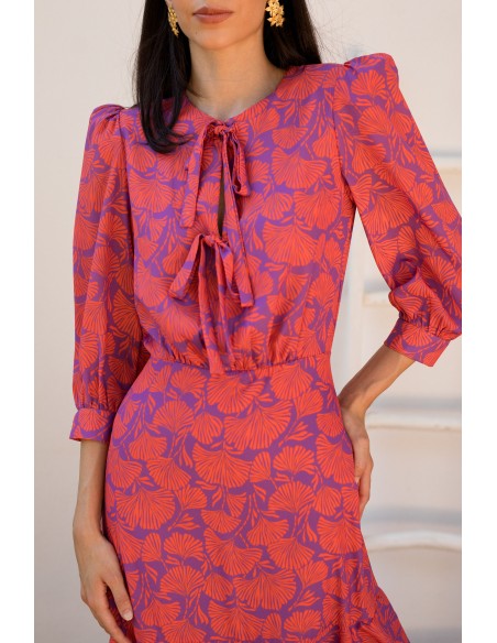Printed midi dress with shoulder pads and round neckline