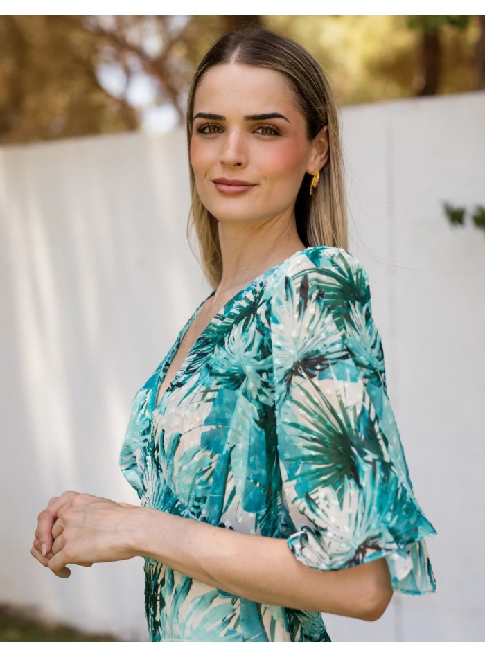 Long georgette guest dress with green tones print