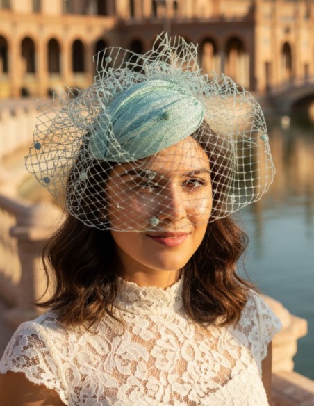 Water green guest headdress with lattice veil