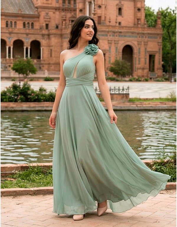 Robe longue de fête vert pastel avec encolure asymétrique et dos croisé 2