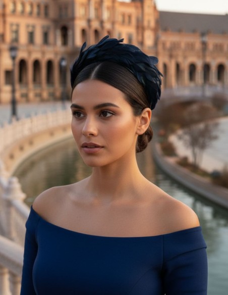 Feather headband for guests in navy color
