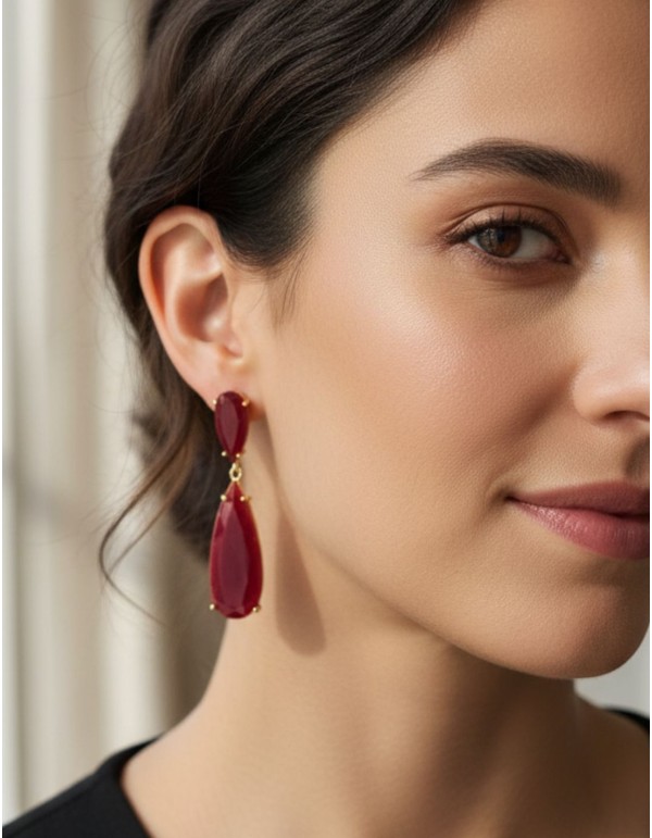 Pendientes con forma de lágrima burdeos