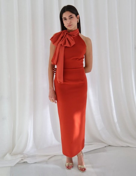 Crepe crepe midi guest dress with halter neckline and bow detail