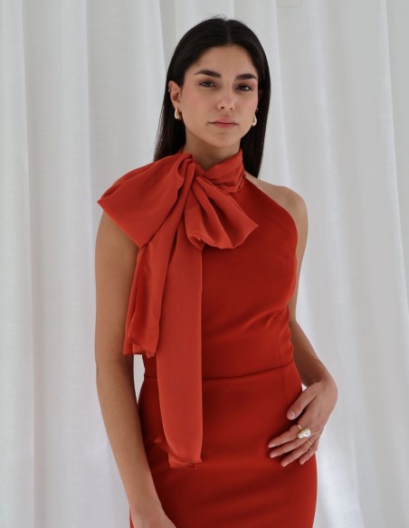 Crepe crepe midi guest dress with halter neckline and bow detail