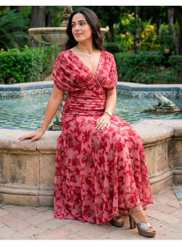 A design designed for guests looking for an elegant printed dress that really feels good.