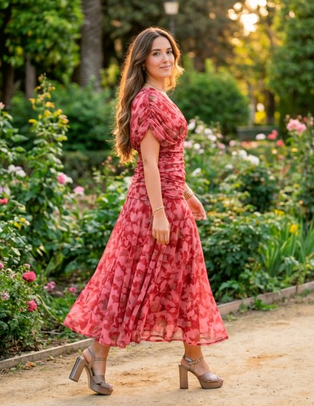 Robe midi imprimée rouge avec ceinture drapée
