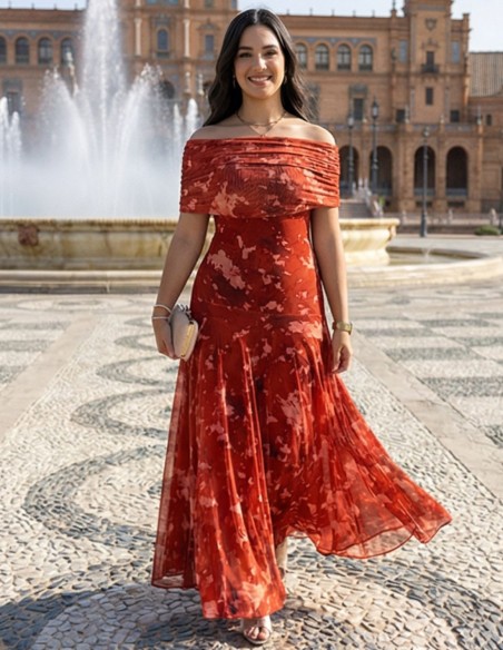 Vestido de invitada estampado en color teja con cuello bardot