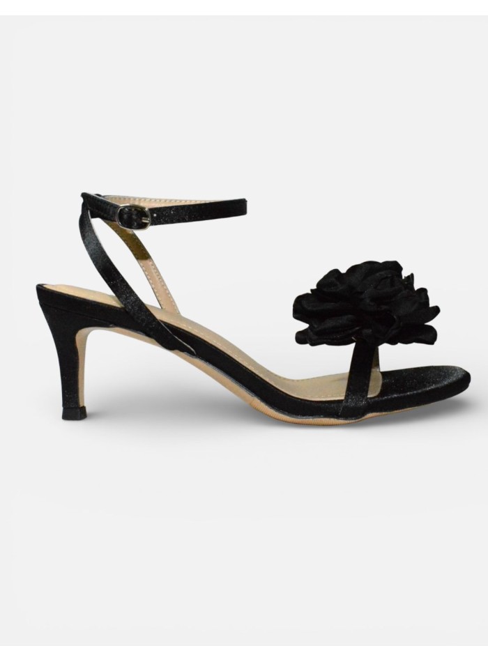 Sandale à petit talon en satin avec clip fleuri