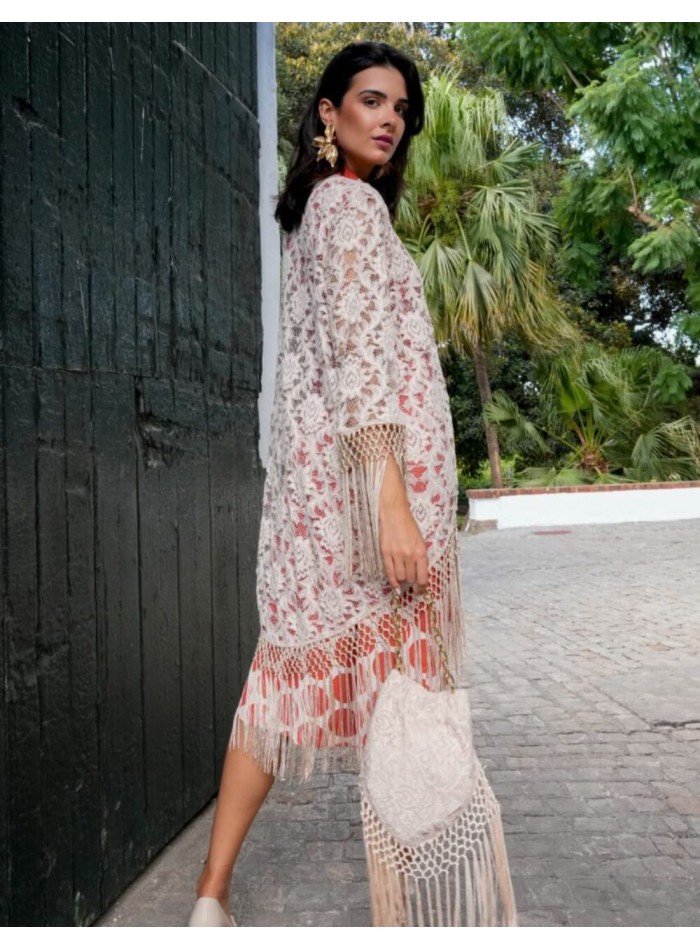 Kimono écru en dentelle florale avec franges