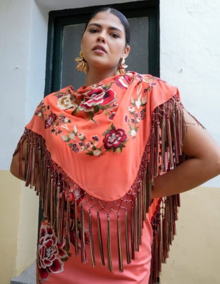 Small shawl in coral color embroidered with bangs