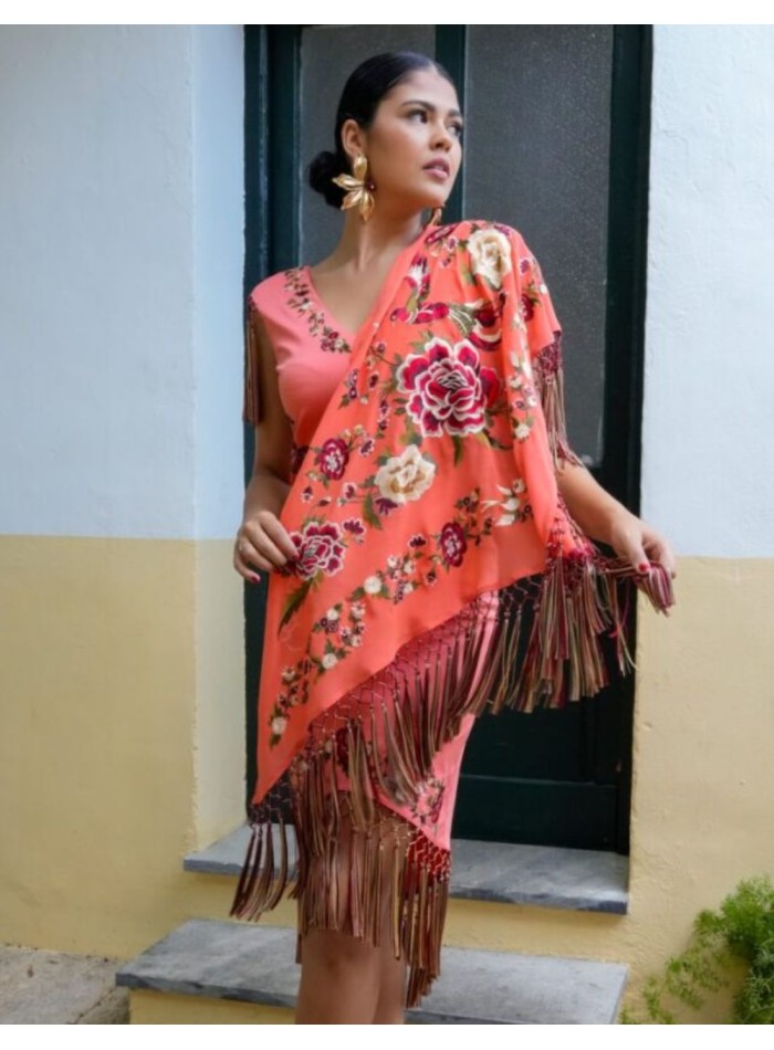 Small shawl in coral color embroidered with bangs