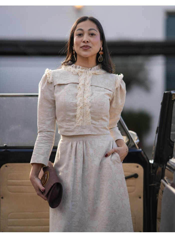 Top crop con canesú