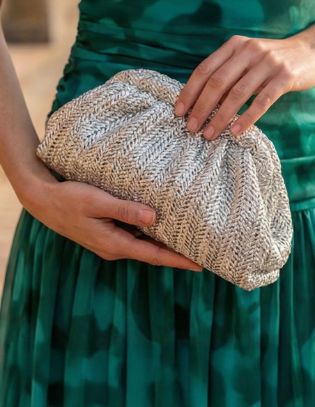 Silver raffia bag with inside chain