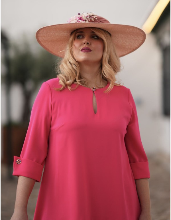 Conjunto de dos piezas en tono fresa con casaca y pantalón recto 2