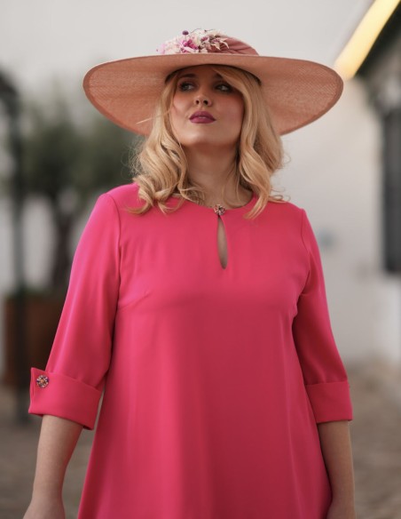 Two-piece set in strawberry color with jacket and straight pants